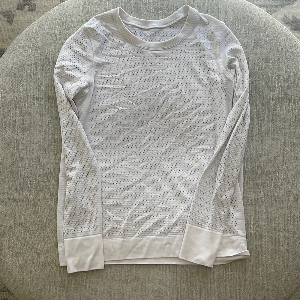 Lululemon Swiftly Tech Long Sleeve